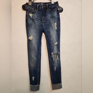 Womens Hollister High Rise Super Skinny Distressed Jean. Size 00R W23 L 30